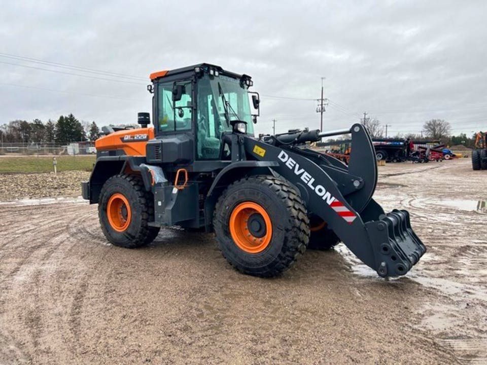 DL220-7 | Develon - Stock Image 3