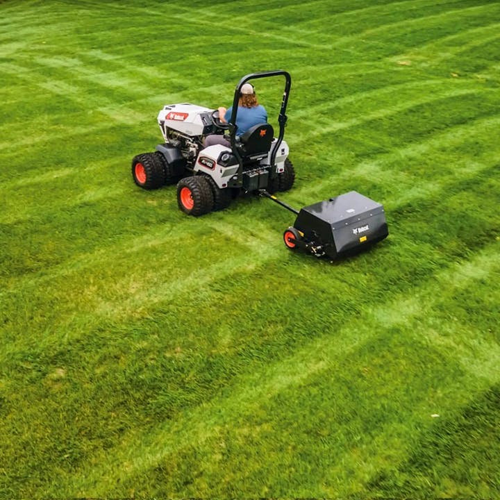 AE36 Tow Behind | Bobcat - Stock Image 4