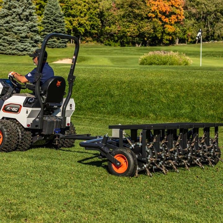 AE72 Tow Behind | Bobcat - Stock Image 5