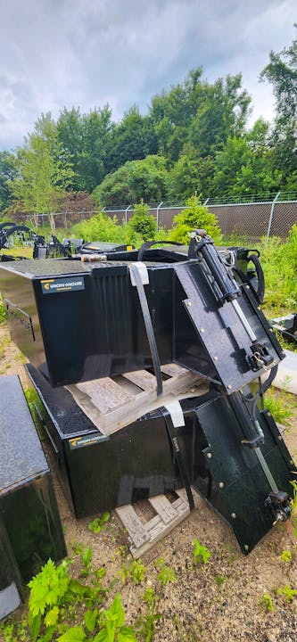 Dispensing Bucket | Blue Diamond - Stock Image 1