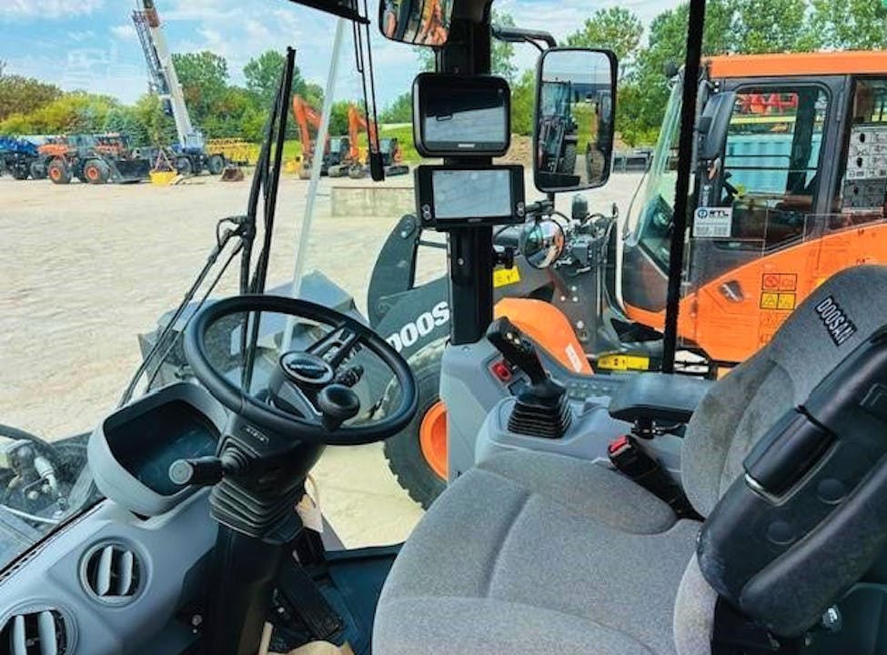 DL250-7 | Develon - Stock Image 4