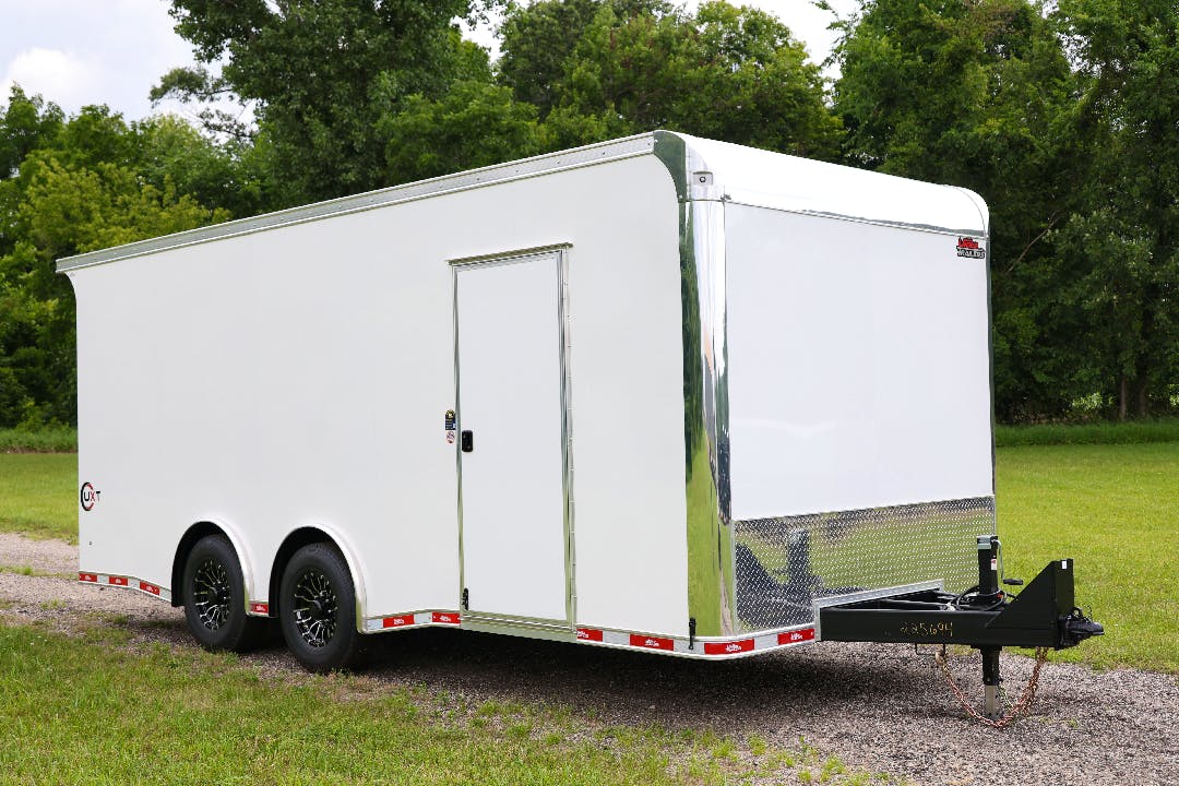 UXT 8.5X20 ENCLOSED - 82200